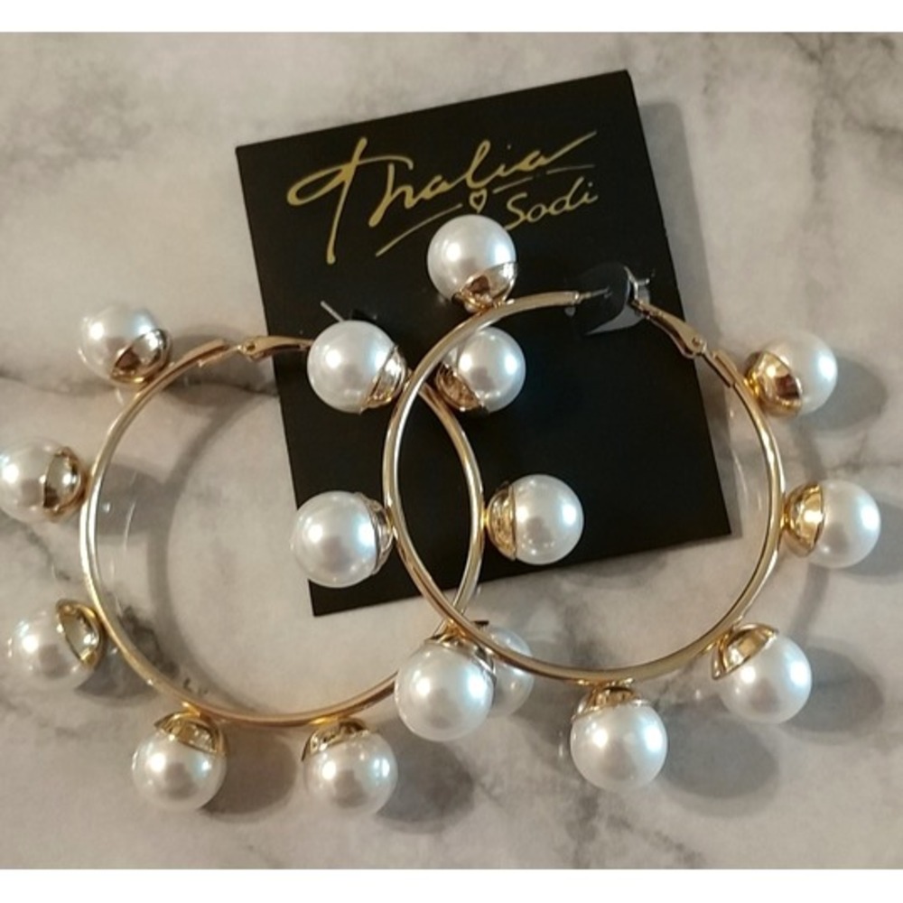 NWT Thalia Sodi Gold- tone Large Imitation Pearl Hoop Earrings New with tag